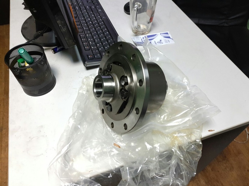 Приїхала моя краса Eaton Truetrac Limited-Slip Differential 3