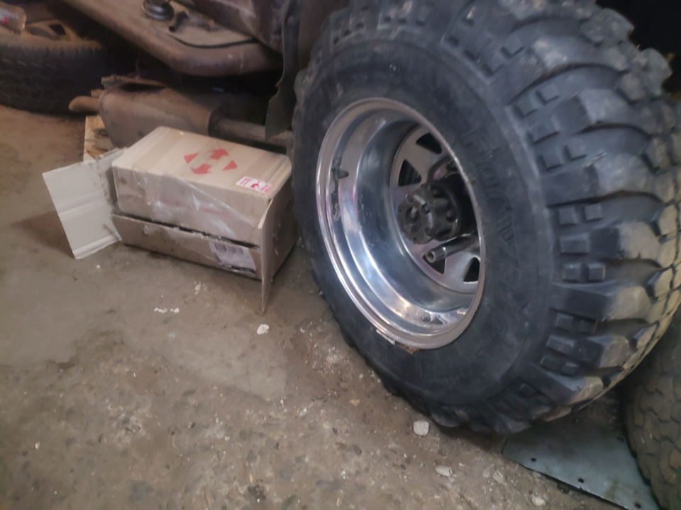 Взяв колеса R15 залізо 1