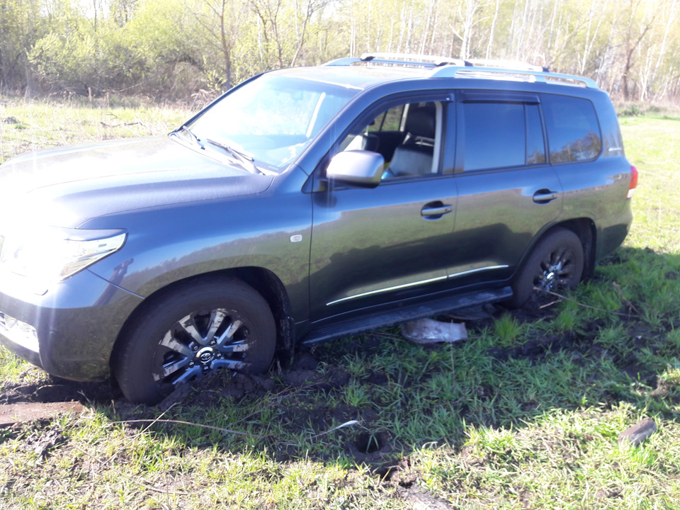 Свіже повітря, поле, Крузер. Краса. А в реалії лопата, дошки, трос. 2