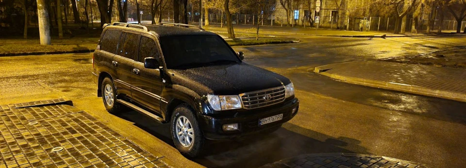 ОНОВЛЕНО 2 Смердюче заднє колесо… Привіт сальники