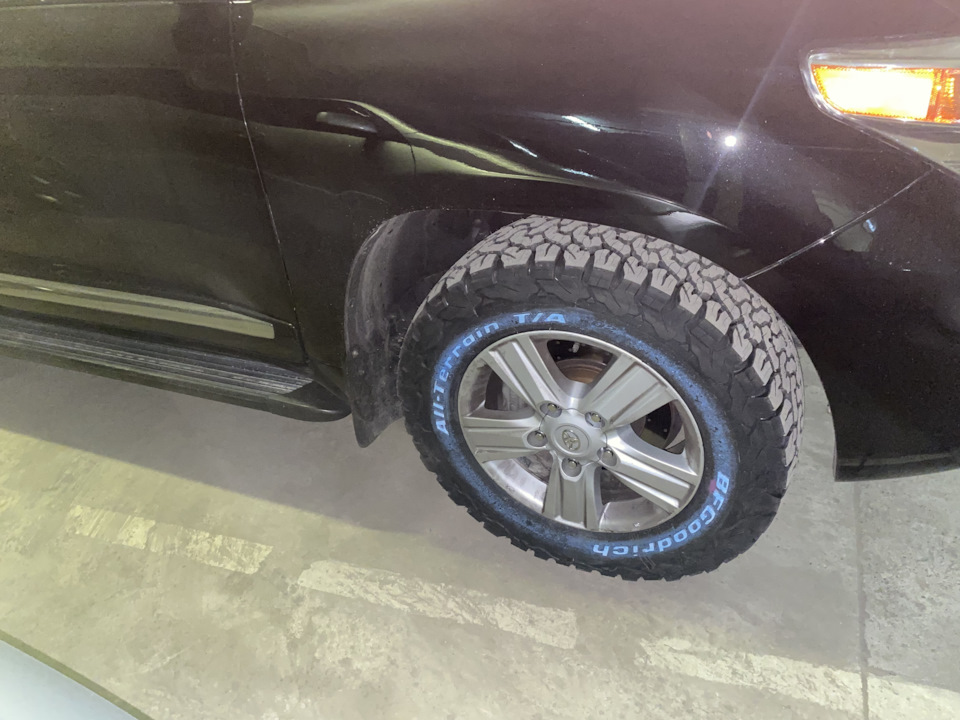 BFGoodrich All Terrain T/A KO 2 . 5