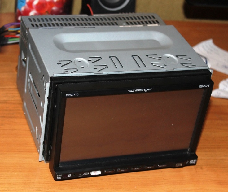 Challenger DVA-9770 2
