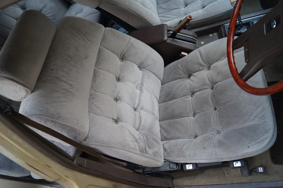 Продам Grande Saloon