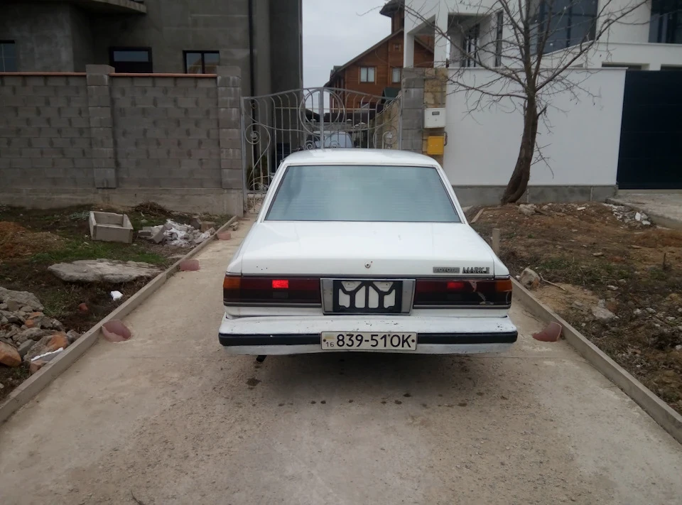 Куплю стопи або правий стоп марк 2 gx61