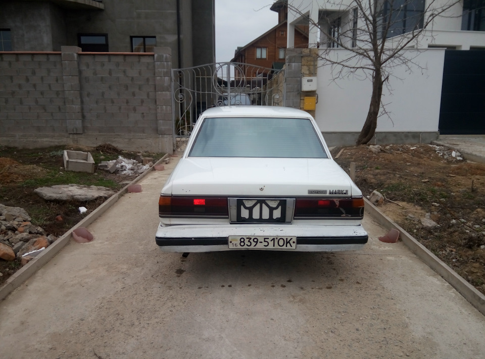Куплю стопи або правий стоп марк 2 gx61 1