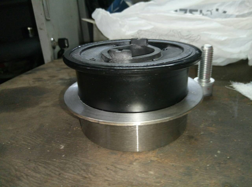 21. Друга подушка редуктора Toyota 4165122070 5
