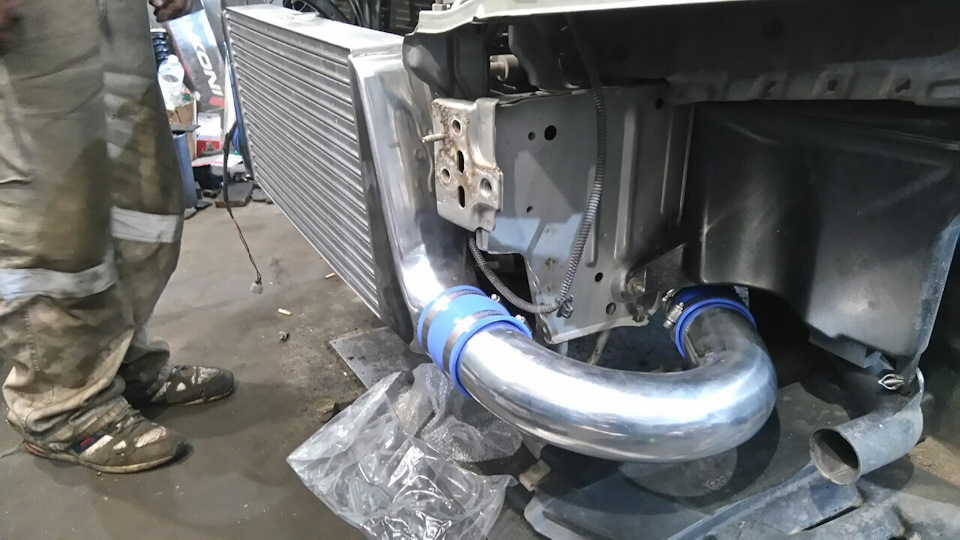 Інтеркулер Greddy Spec LS 2