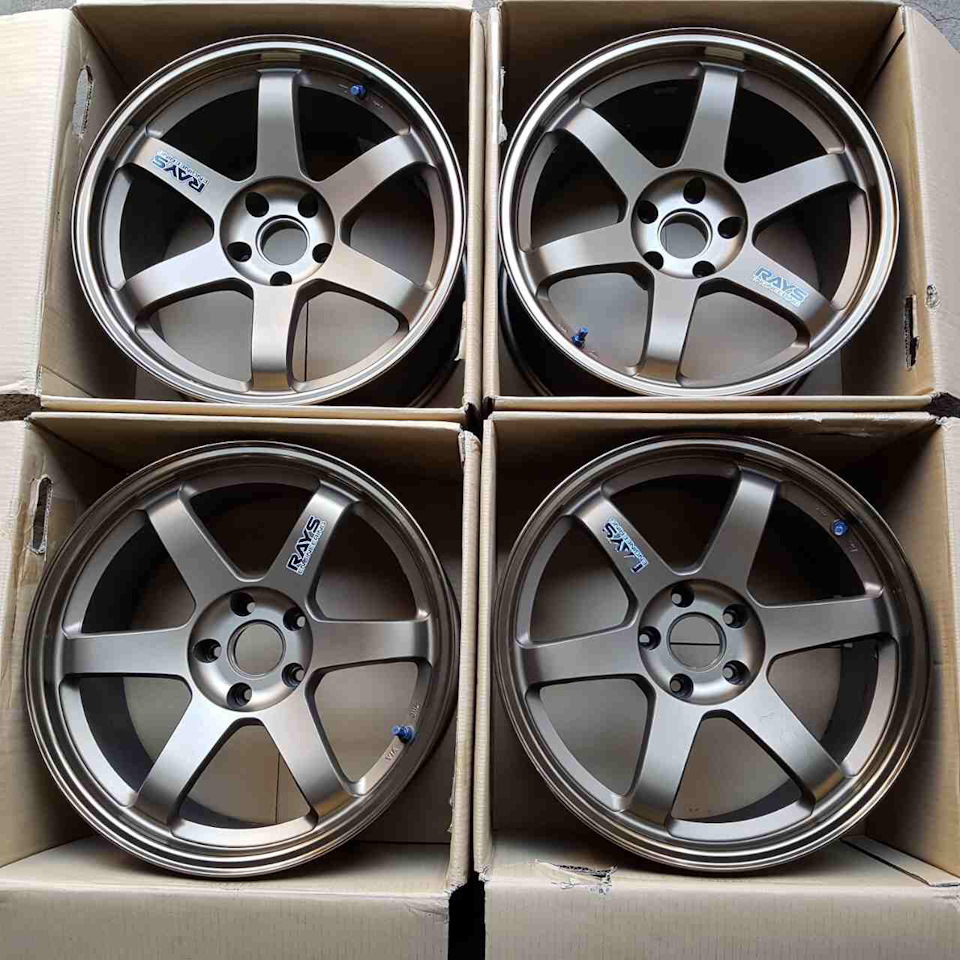 Rays Volk Racing TE37! Bronze R18 9,5J ET+12 3
