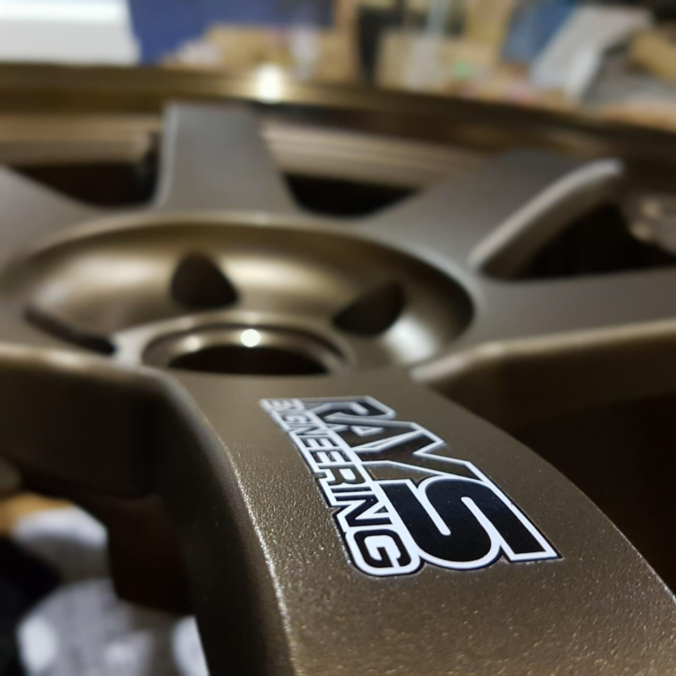 Rays Volk Racing TE37! Bronze R18 9,5J ET+12 4