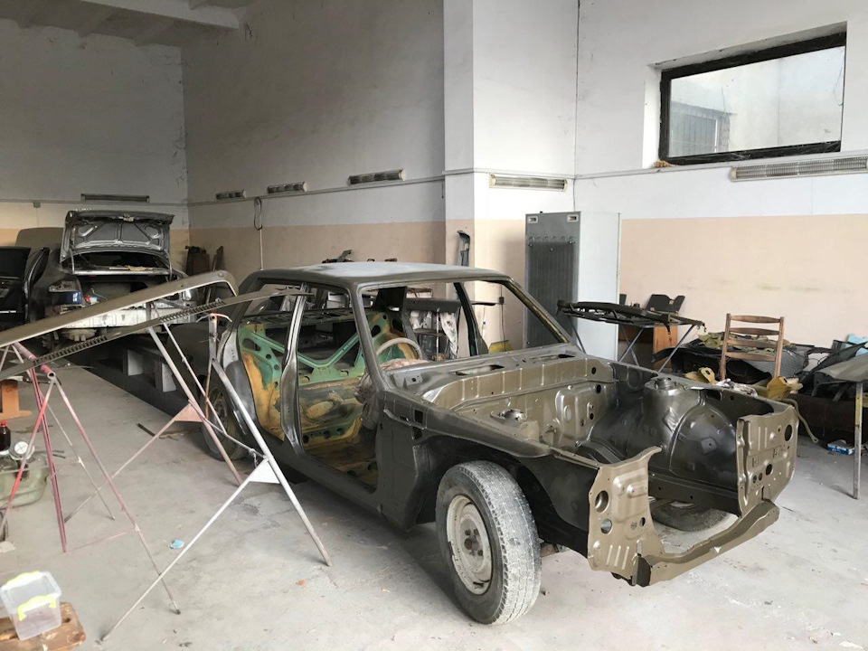 Обробка кузова та всіх навісних кислотником та епоксидником 4