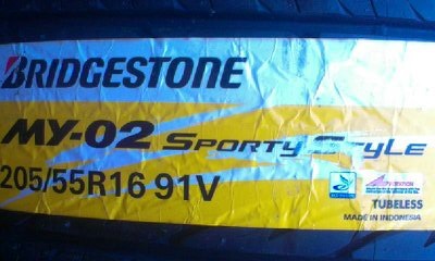 Bridgestone MY-02 Sporty Style (перед) 1