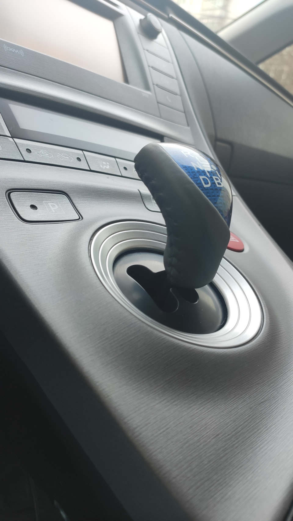 1. Шкіряне кермо Prius 4
