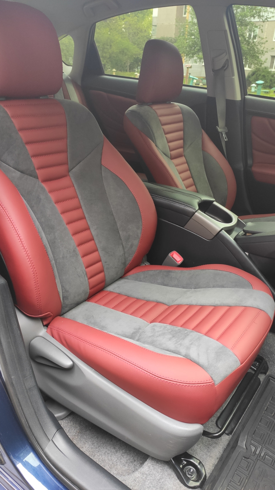 Шкіряний салон Prius 1