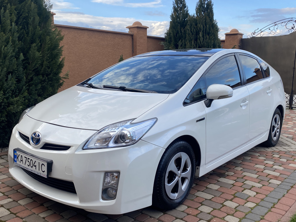 Рестайлінгові ковпаки Prius 30 3