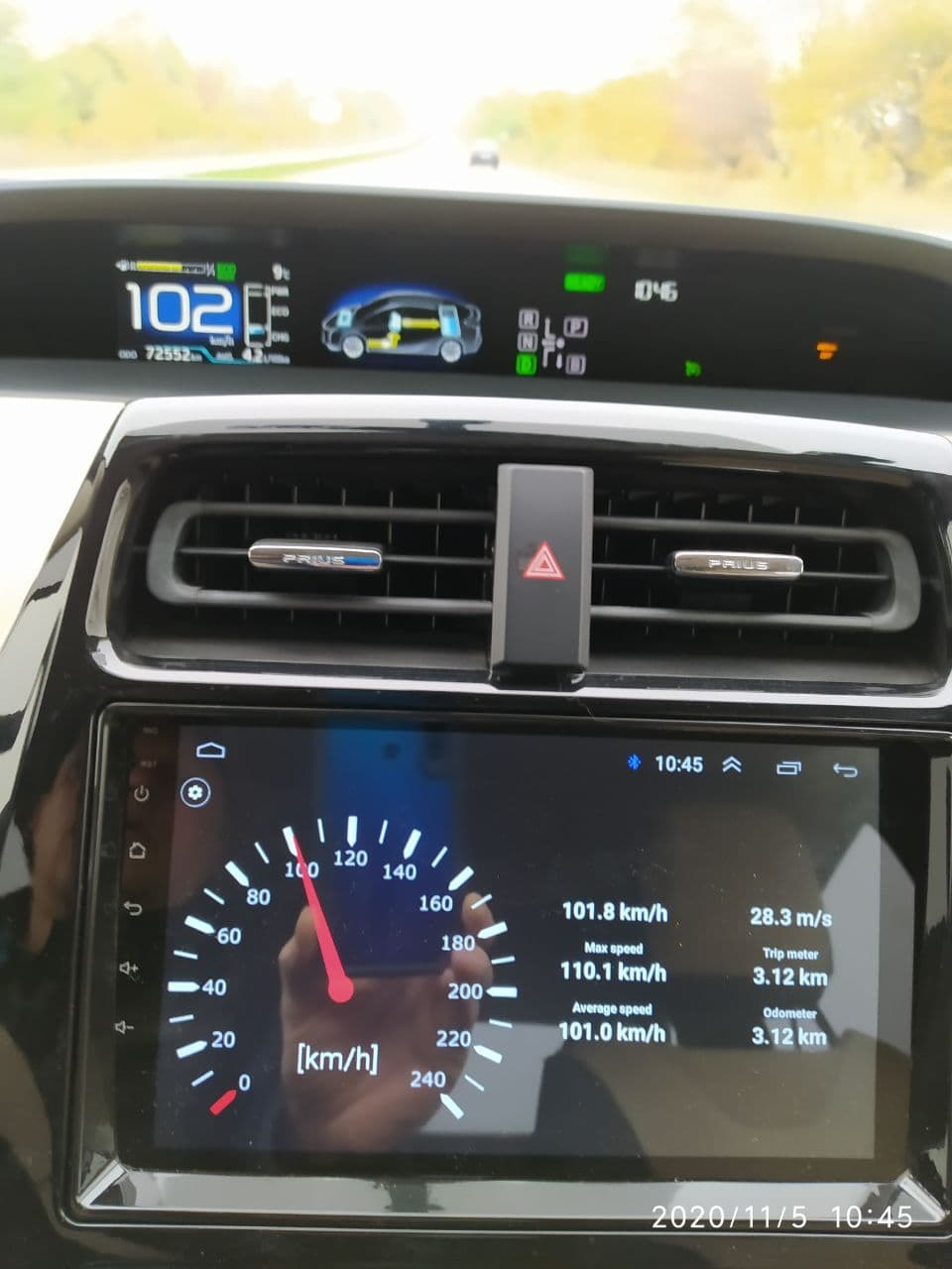 Показання спідометра та GPS 1