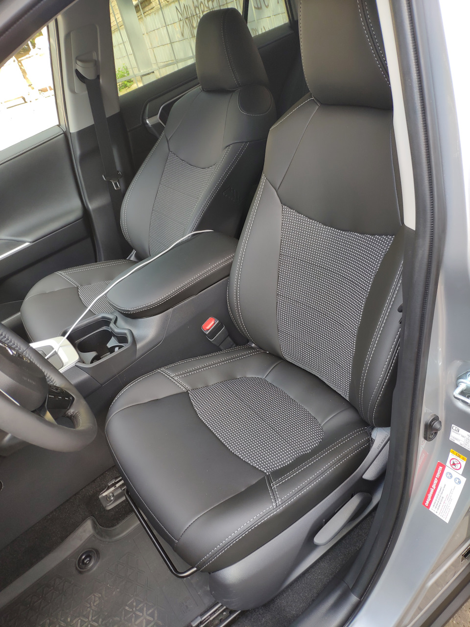 Rav4 5gen 2019, чохли на тканинні сидіння 4