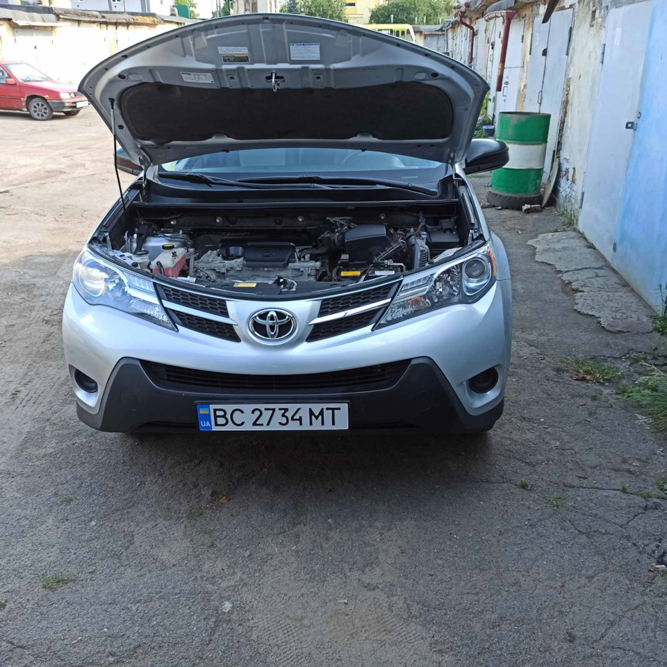 Заміна мастила в Моторі + Колодки, Полірування фар 3