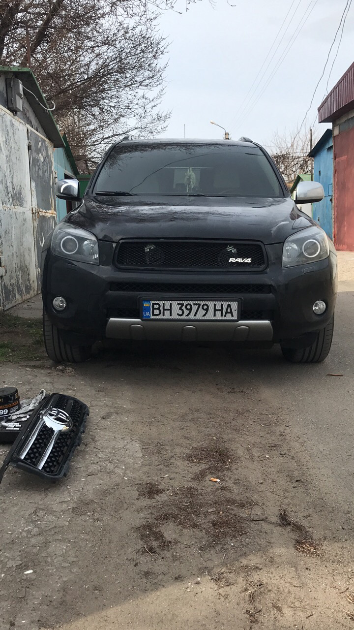 Встановлення газових упорів капота 👍 3