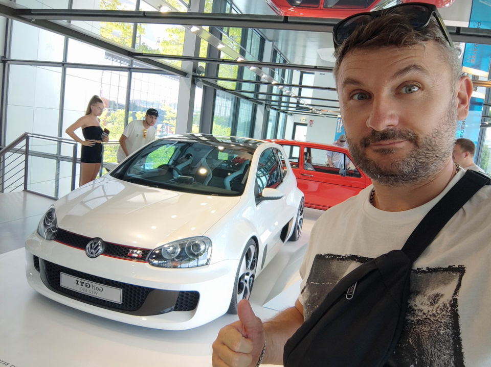 Музей авто AUTOSTADT у WOLFSBURG 2