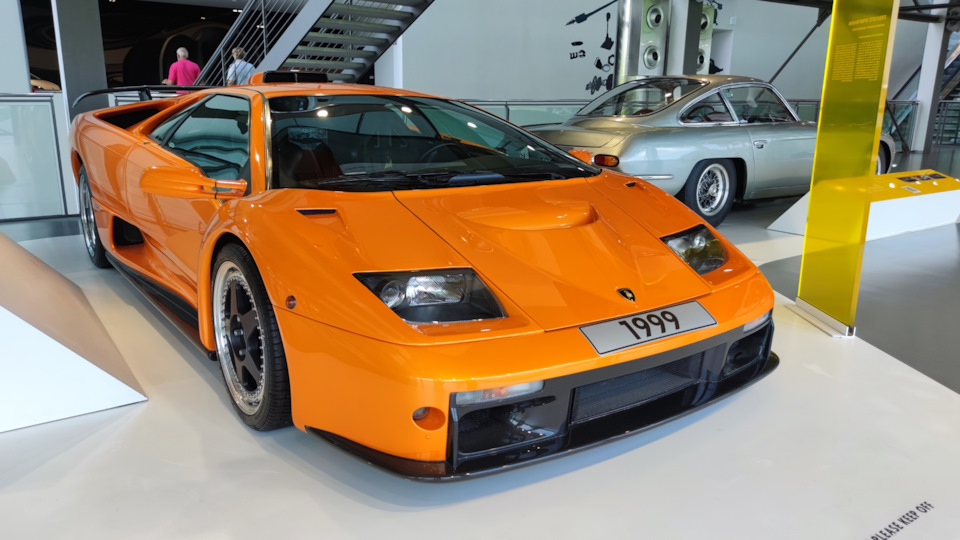 Музей авто AUTOSTADT у WOLFSBURG 4