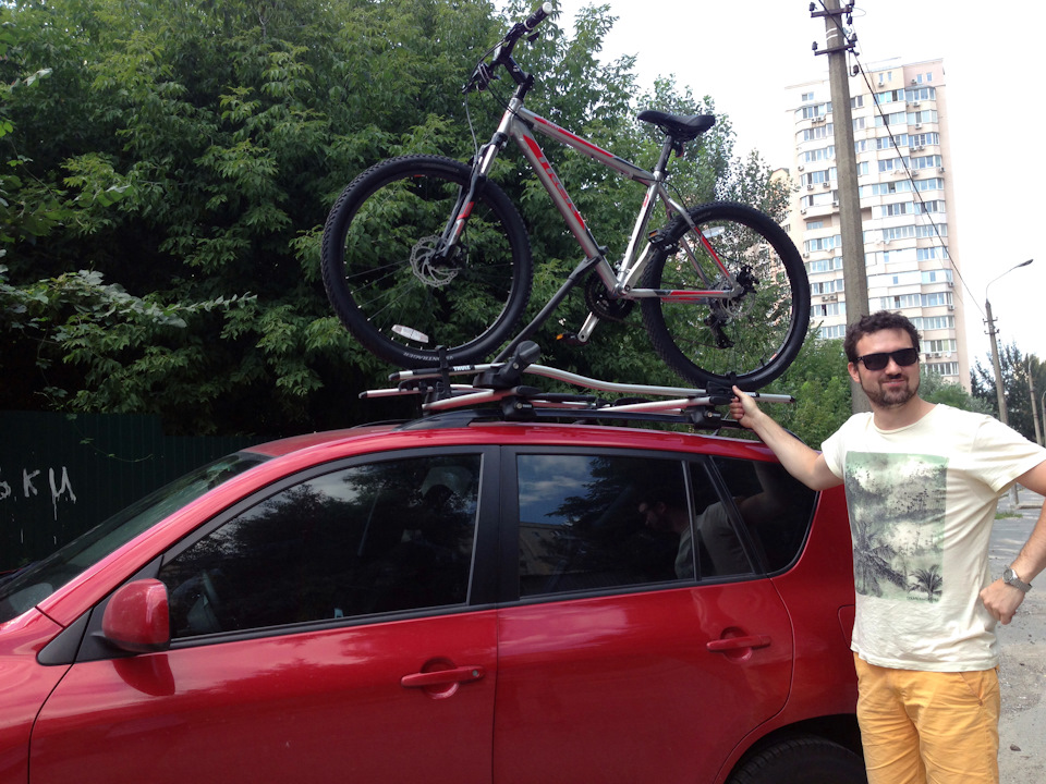 Автобагажник Thule 3
