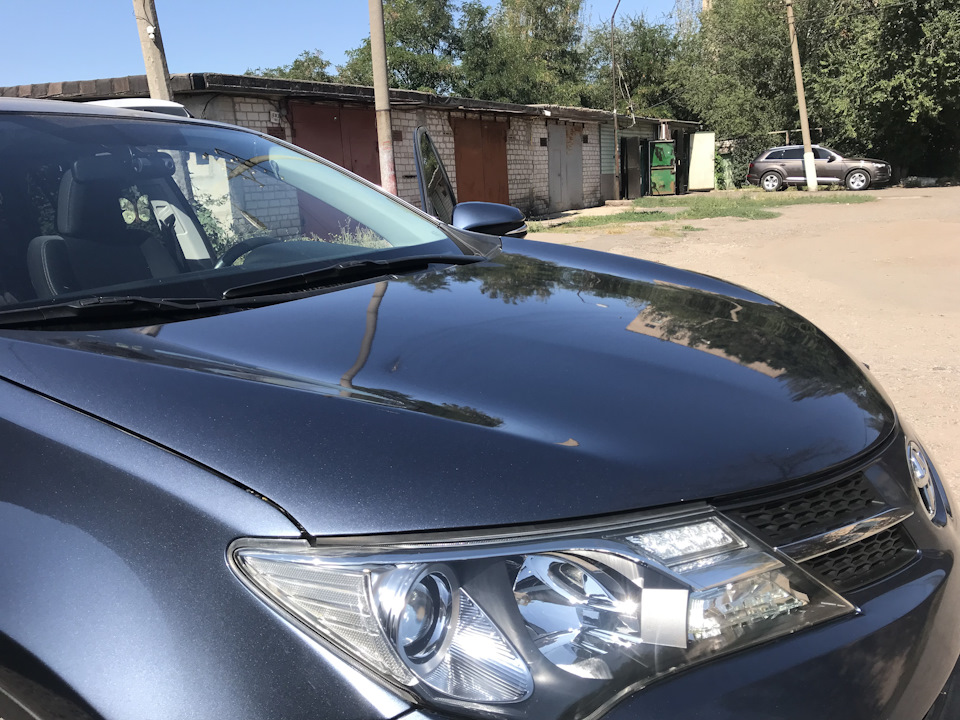 Трохи броні від сколів на перед. 3