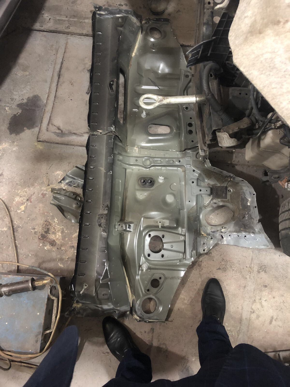 Заміна керма ПРАВИЙ НА ЛІВИЙ Toyota RAV 4 2005-2012 2