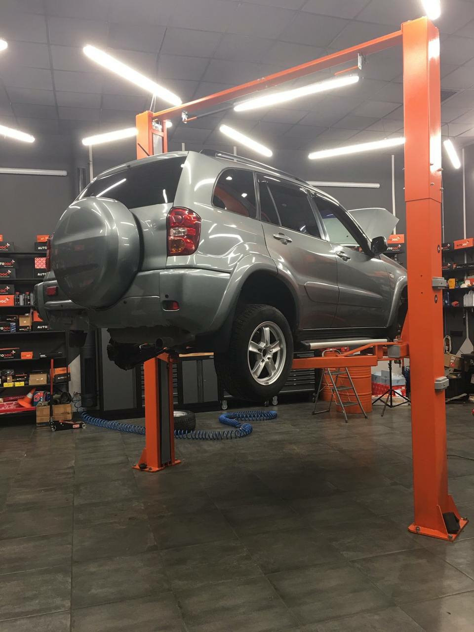 Велике ТО від компанії AUTODOC, багато робіт з ходової 1
