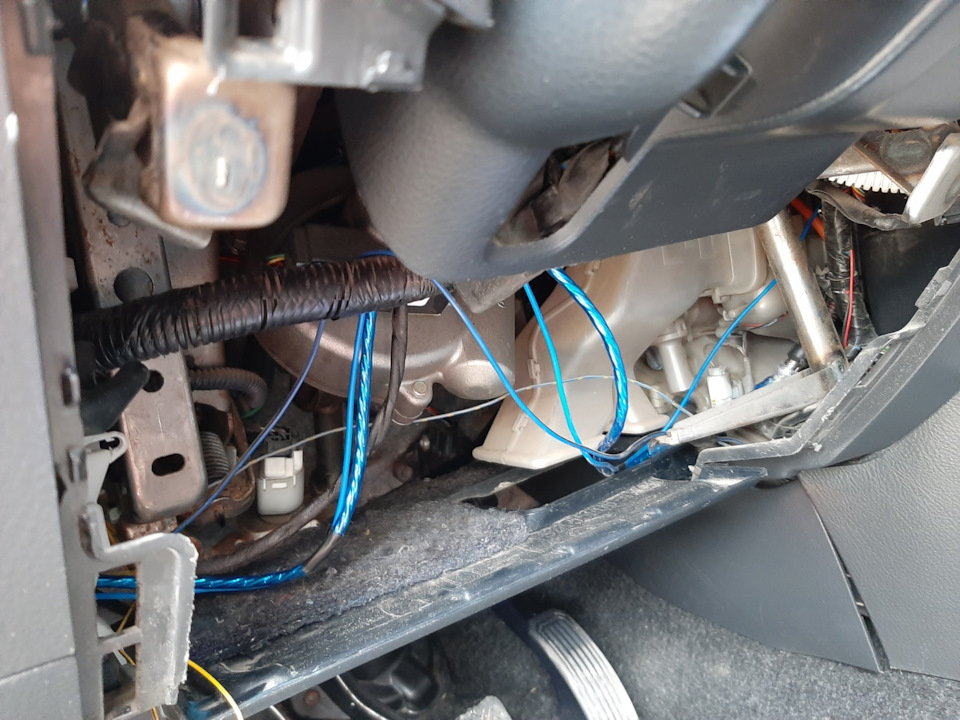 Вирішення Вагітний Мужик SRS RAV 4 ||| 4