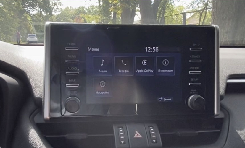 Штатний CarPlay / AndroidAuto RAV4 2019 Corolla 2019 1
