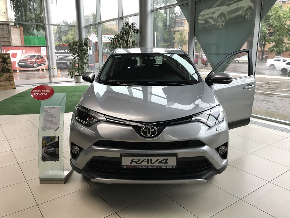 Чому саме Rav4? 1