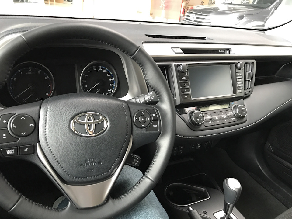 Чому саме Rav4? 3