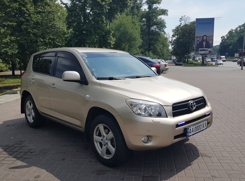 Продано Рав4ік 1