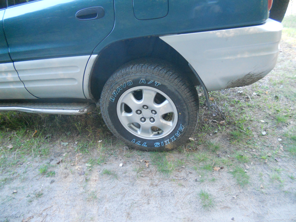 Maxxis 771 Bravo A/T 225/70/16 5