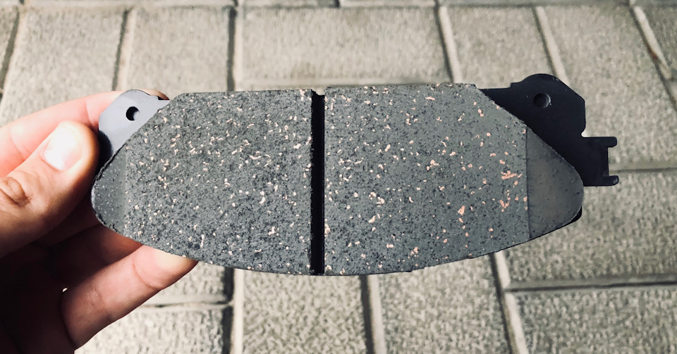Advics Brake Pads 3