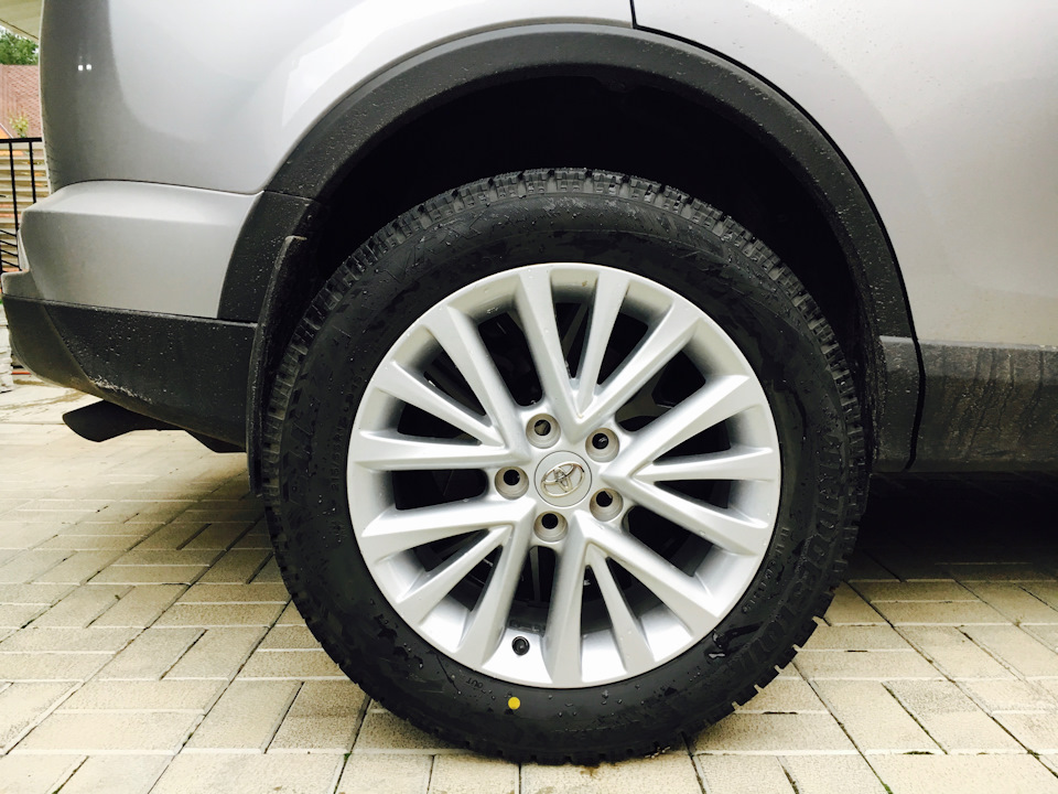 Bridgestone Blizzak VRX 2
