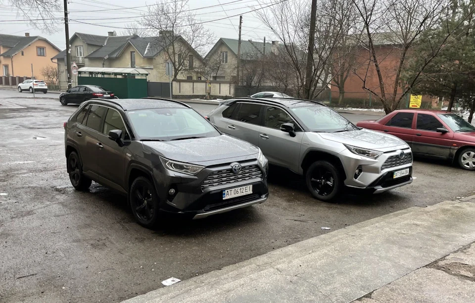 Два кольори