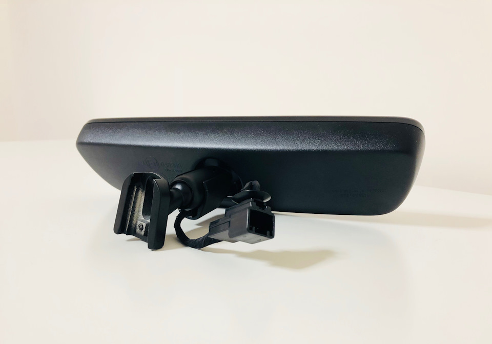 OEM Toyota Auto-Dimming Rear View Mirror 5