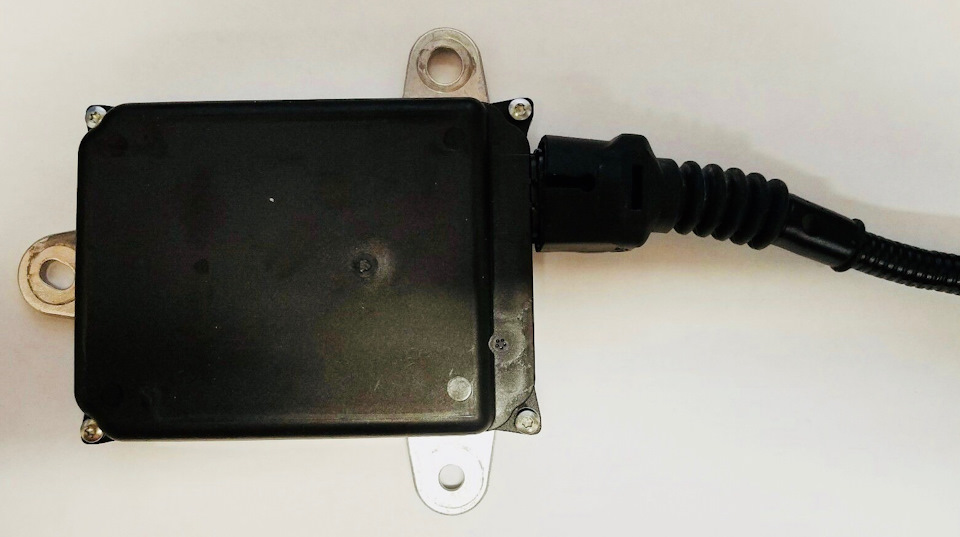 OEM Toyota Blind Spot Monitor System (part 1) 4