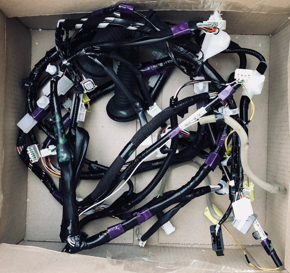 OEM Toyota Blind Spot Monitor System (part 3) 4