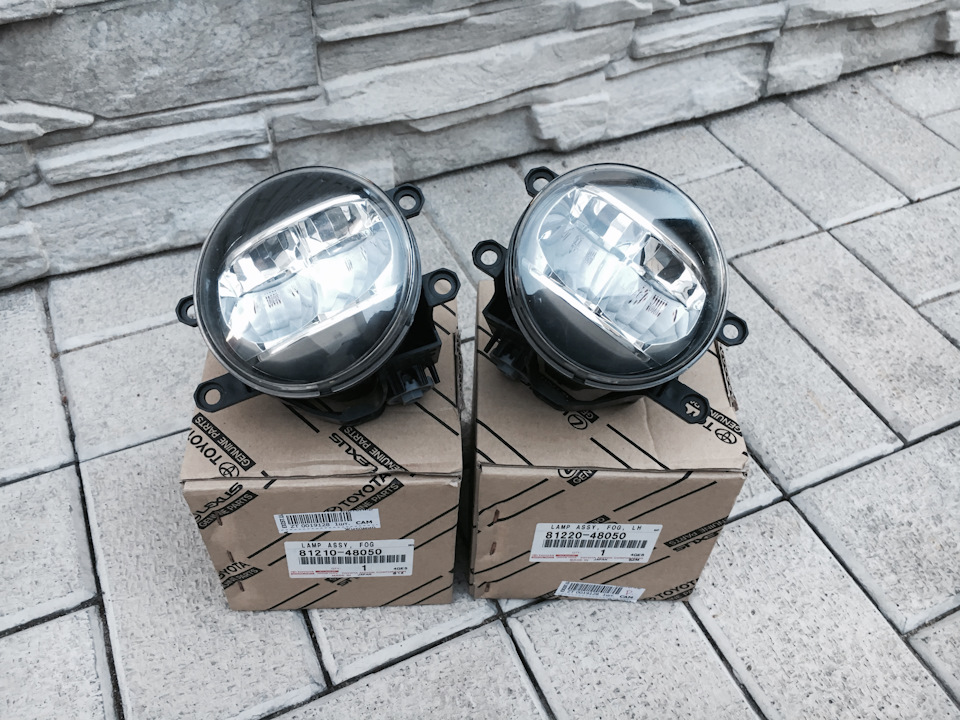 OEM Toyota LED Fog Lights 2