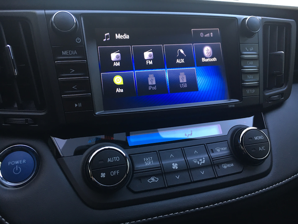 OEM Toyota Touch 2 with GO 4