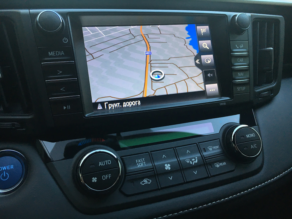 OEM Toyota Touch 2 with GO 1