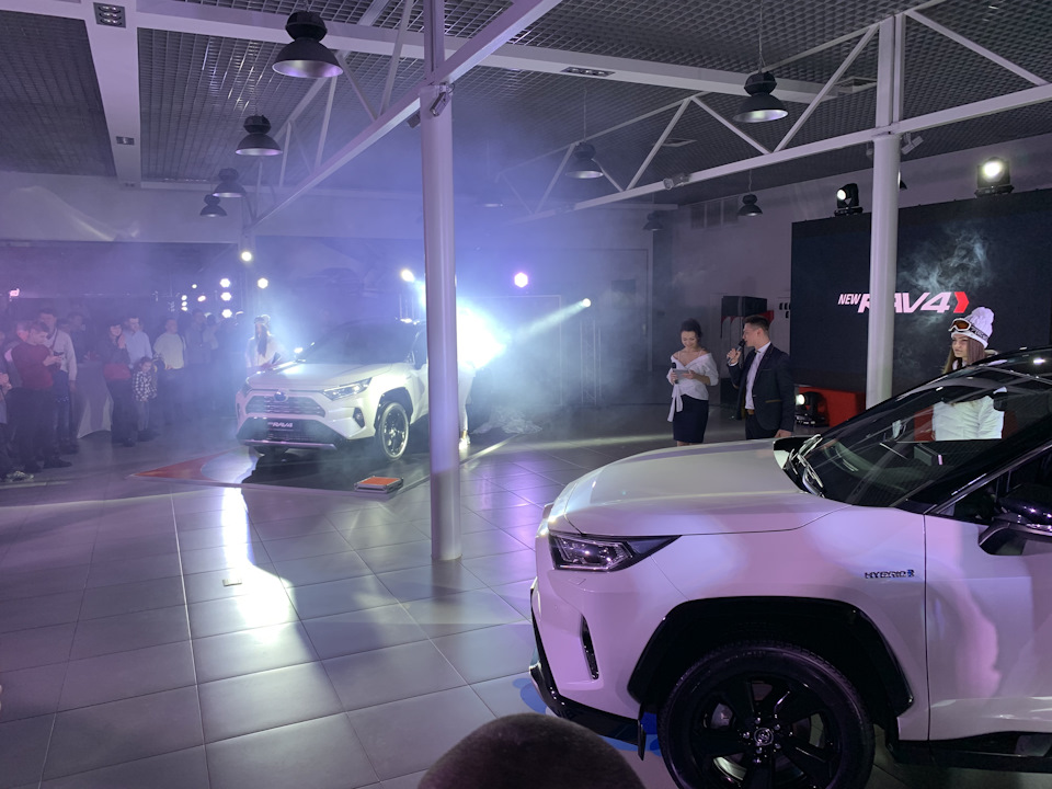 Презентація Rav4 2