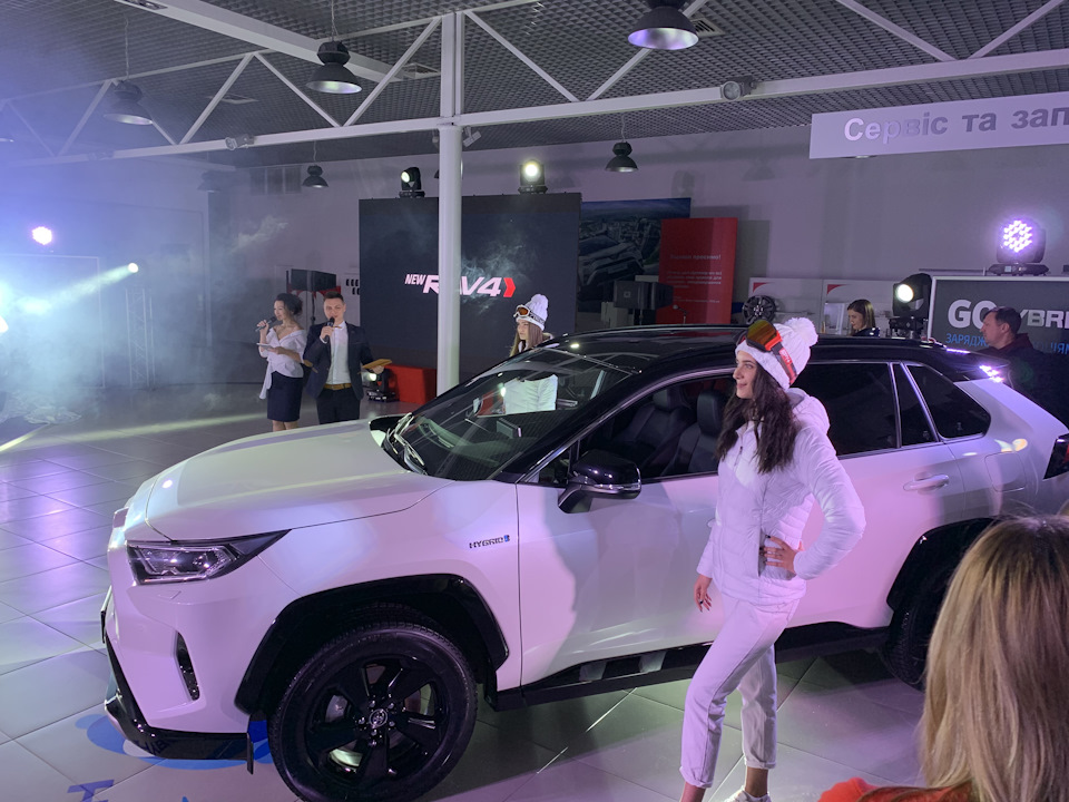 Презентація Rav4 3