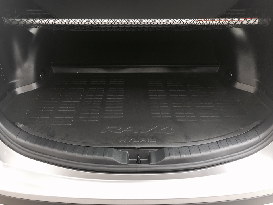 WeatherTech FloorLiner 4
