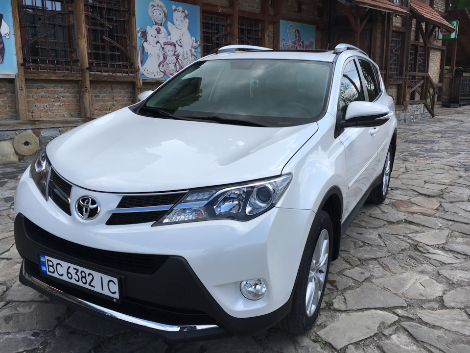 Продаж RAV4 LIMITED 3