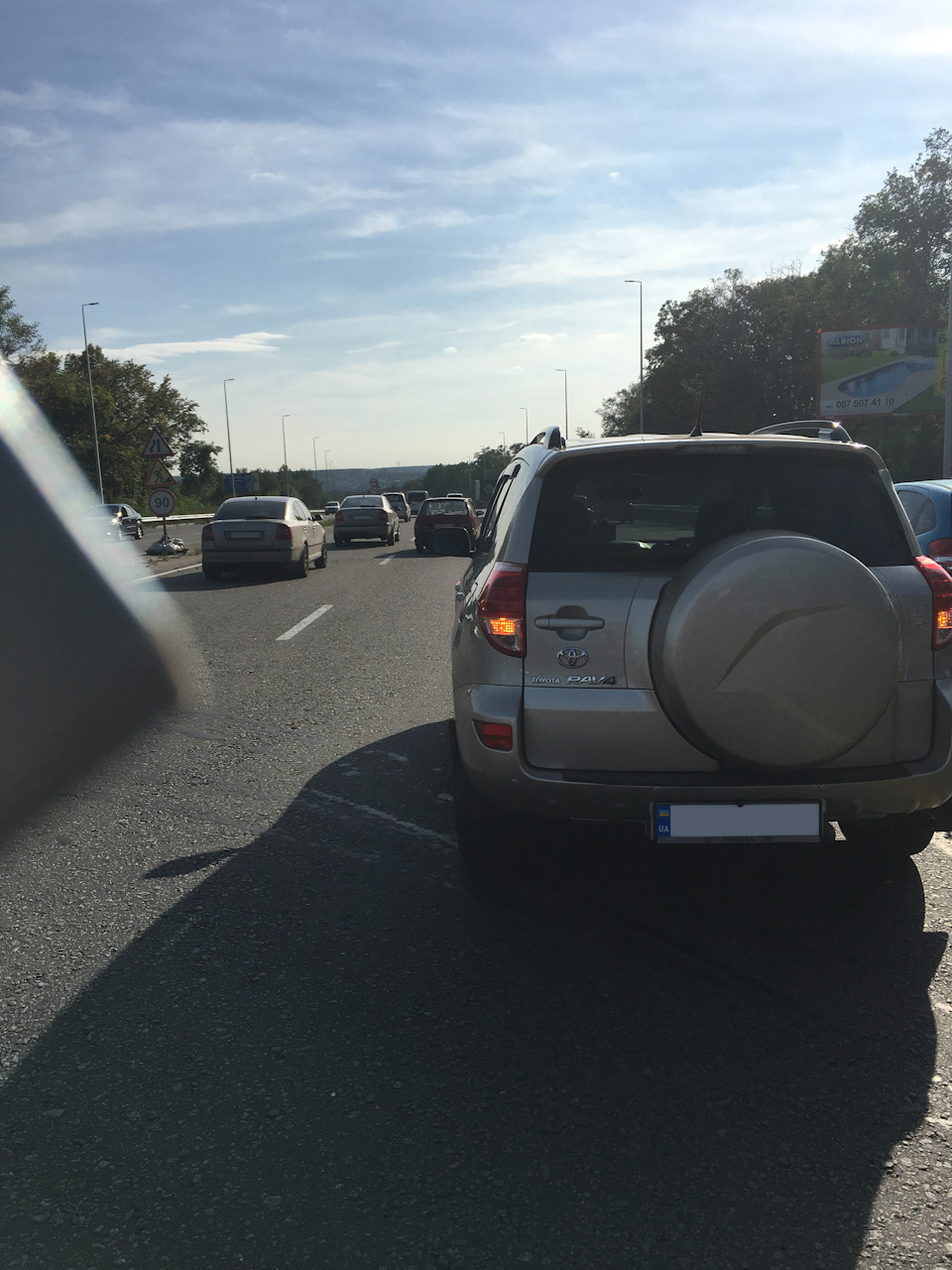 Запис 002. Купити автомобіль втретє. Звідки така любов до Toyota Rav4? Частина 2: Бойове хрещення відразу після покупки. 1