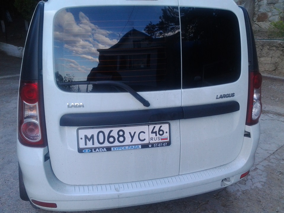 Диво російського автопрому чи французького? 3