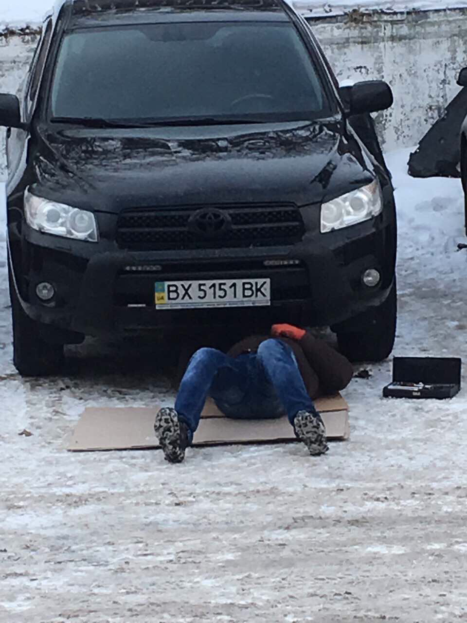 Розтин RAV4 без ключа 1